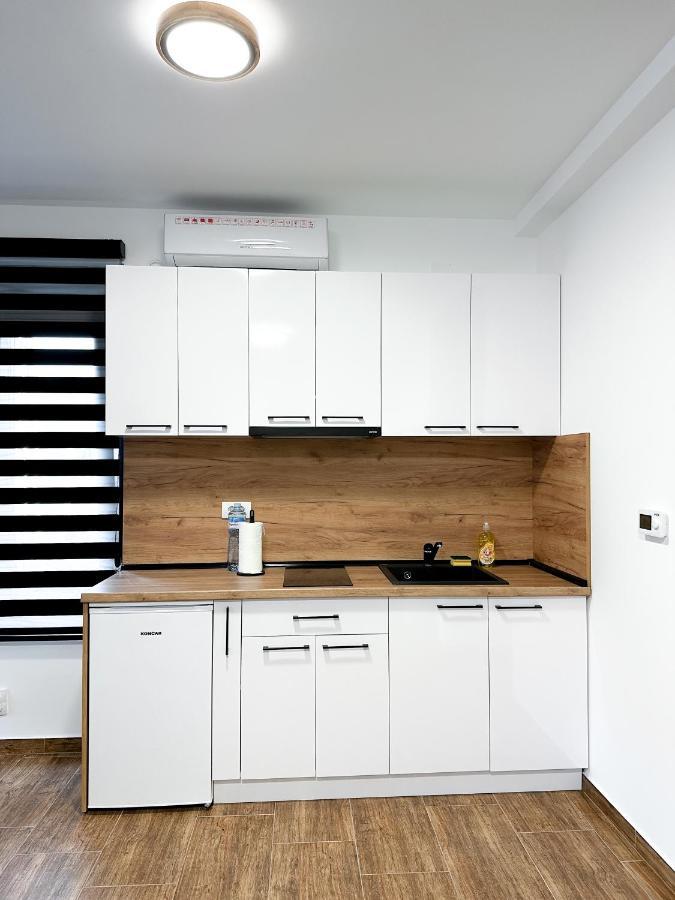Kiko Apartmani Lux Зренянин Екстериор снимка